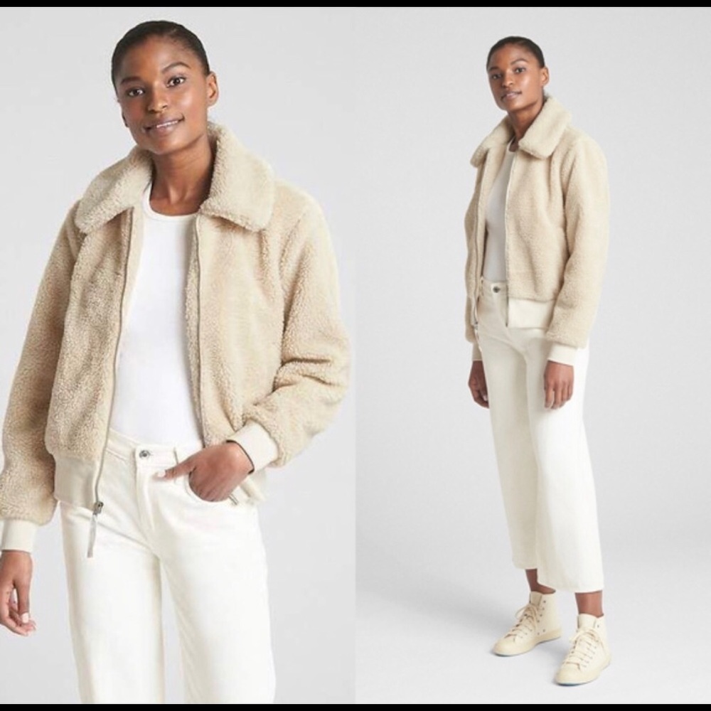 NWOT Gap Teddy Bomber Jacket Cream Size Medium
